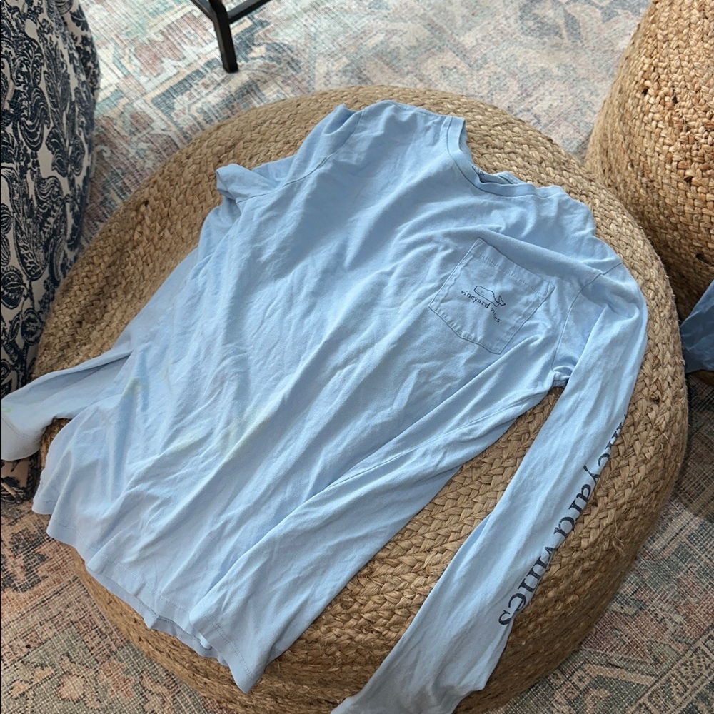Boys XL light blue Vineyard Vines long sleeve T, great condition.